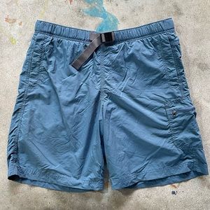 Men’s Medium Columbia Blue Hiking Shorts